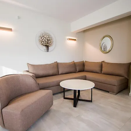 Apartman Armonia Ofrínio